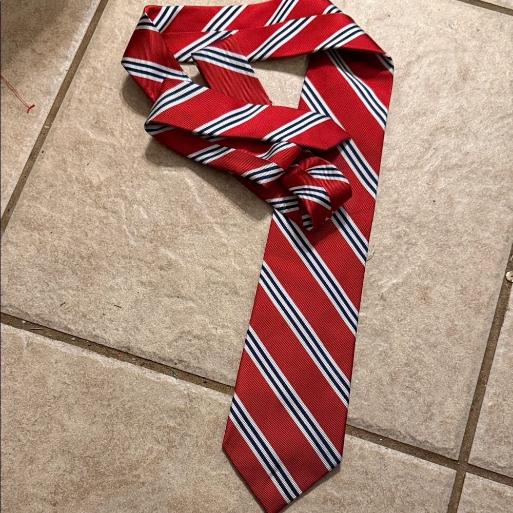 Jo A Banks Classic Red Striped Men's Necktie